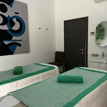 Art & Hotel 4*