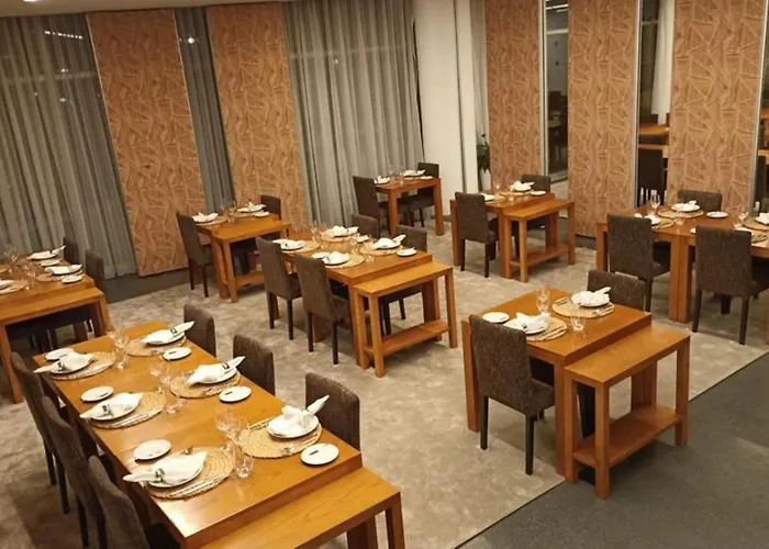 Art & 4* 보니카스