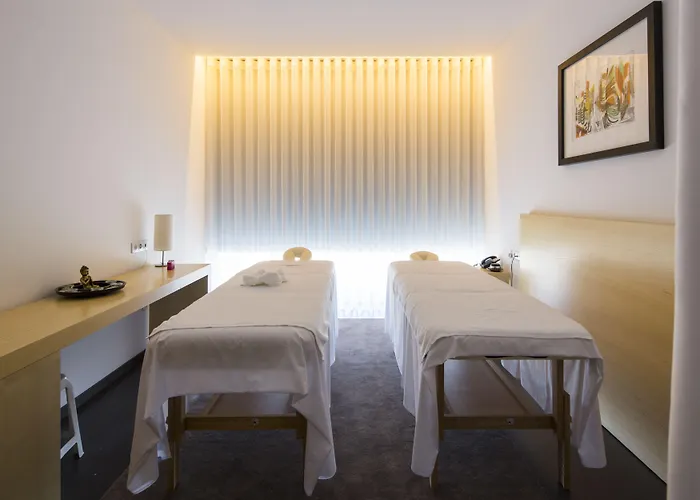 Art & 호텔 보니카스